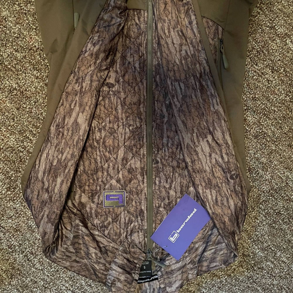 Brand New Women’s Branded Camo Jacket- Small